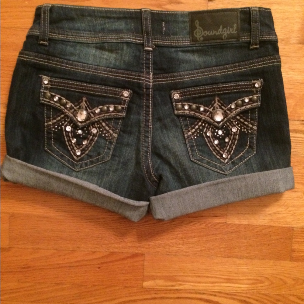Sound girl jean shorts